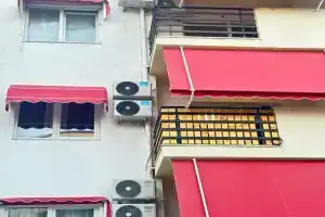 Qerret Beach Apartments, Golem
