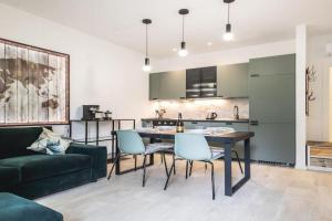 AmazHome - New Jungle Chic Home Apartments, Riccione