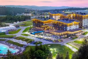 Apartel Skhidnytsya, Skhodnitsa