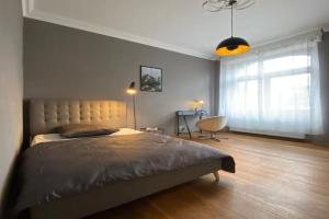 Zimmer mit Stuck in -Living Apartment Liebig54, Offenbach