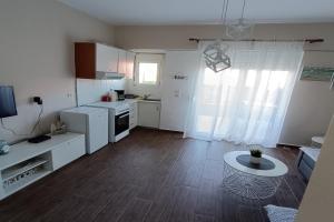 Violeta Holiday House, Kallithea