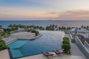 Cosy SeaView, High Floor, free Netflix Apartments, Bang Saen
