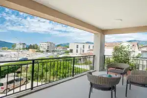 Villa Linz, Donja Lastva