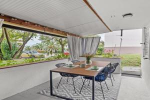 Liam Apartments, Porec