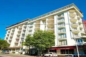 Lion City Hotel, Buyukcekmece