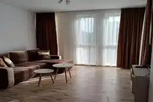 Apartament Prestizh 1, Khisarya