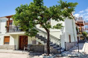 Lemontree house, Limenaria