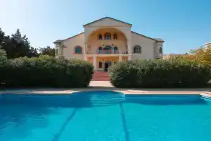 Baku Badamdar Villa, Baku