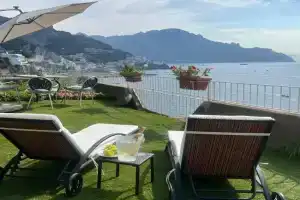 Appartamento di RAPHAEL con vista mare Apartments, Amalfi