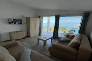 Jakovljevic apartman, Utjeha