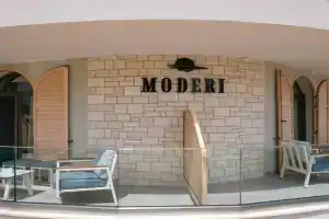 Moderi Luxury Suites, Skala Potamias