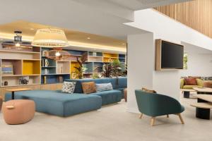 Hampton By Hilton Paris Charles De Gaulle Airport Hotel, Roissy