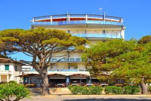 Apartment Sunbeach-1 by Interhome, Lignano Sabbiadoro