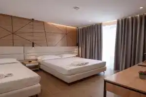 ABOJA Inn, Ksamil