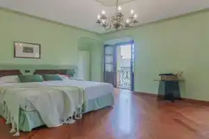 Daisy Home Apartments, Varenna