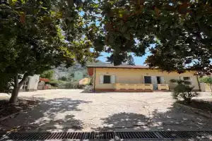 Villa Natina, Pizzo