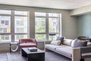 Blueground First Hill roof lounge gym SEA-743 Apartments, Seattle