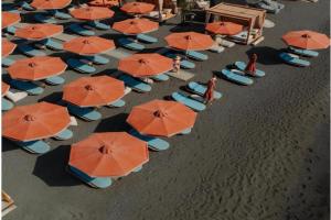 Frati Villas Beachfront, Perivolos