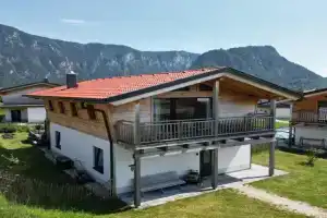 Chalet Charivari, Inzell