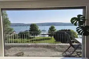 Zürichsee, Privatzimmer atemberaubender Aussicht Guest house, Zurich