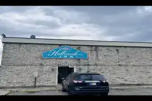 Hallmark Inn By OYO, Fort Wayne