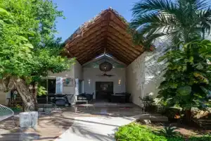 Amazing 4BR house with private pool, Cancun