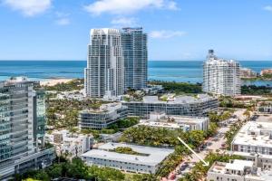Gorgeous coastal PH with Large Private Terrace Apartments, Miami Beach