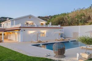 Pantheon Villa, Svoronata