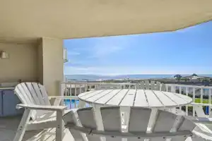 Inlet Reef 210- by Holiday Isle Properties Apartments, Destin