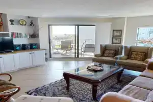 Inlet Reef 217- by Holiday Isle Properties Apartments, Destin