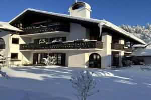 Pure Mountain Partenkirchen NEU seit 2024 Guest house, Garmisch-Partenkirchen