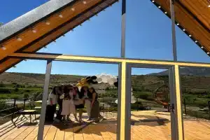 Triangle house, Areni