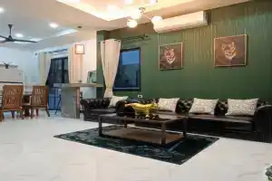 holiday suratthani Villa, Surat Thani City