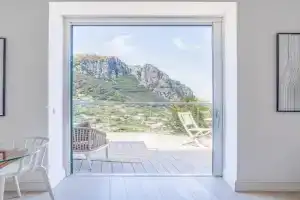 Suite InfiniteView Apartments, Capri Village