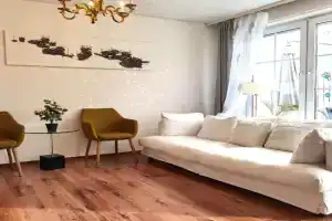 Haus mit großen Garten Guest house, Dreieich