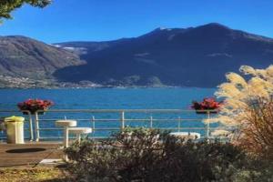 La Casa dei Carta-new & chic, Lovere