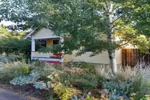 Cute 2-Bed Home, 3 Blocks From Downtown, With A Large Yard! Guest house, Bozeman
