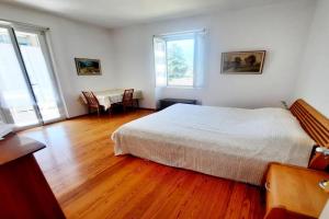 Ampie camere Guest house, Locarno