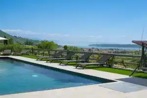 Hotel Vita, Roe Volciano