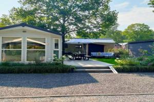 Veluws Chalet Ideaal voor wandelaars en fietsers!, Epe