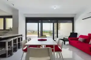 Modern Apart only Steps from Beach, Larnaka