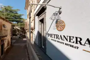 Pietranera - Sicilian Escape Retreat Guest house, Linguaglossa