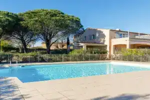 La Petite YourHostHelper Guest house, Grimaud