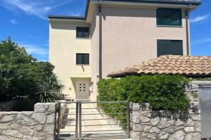 Apartman Tara, PUNAT