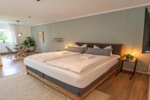 RR - Studio Apartment 38 qm - Parking - Washer, Magdeburg