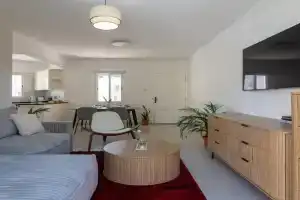 Stylish One Bedroom Apartment at Harbour, Paphos