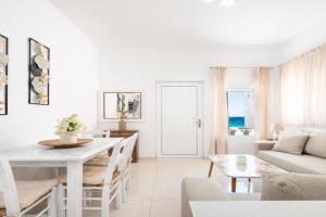 Turtle Cove Cottage, Beachfront, Kardamaina