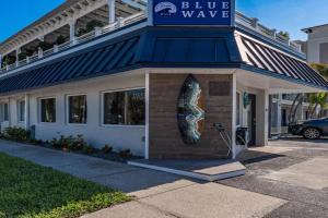 Blue Wave Suites, Clearwater Beach