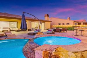 At Colossus with Pool Spa and Game Room, Indio