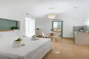 Zefiro Stay - Apartments 6, Martina Franca